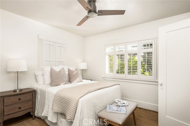 373 Gladys Avenue photo 24