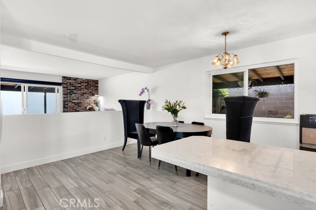2894 Helm Street, Simi Valley CA: https://media.crmls.org/medias/1b75881f-23dc-4544-b2b3-c3ba8c91ea5e.jpg