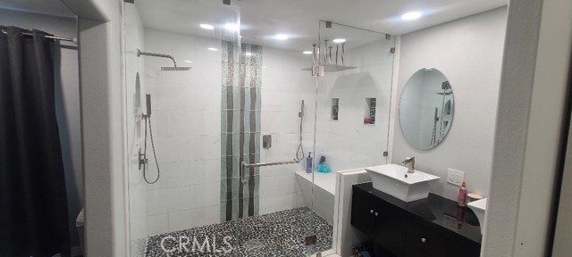 Detail Gallery Image 23 of 32 For 17011 via Los Caballeros, Riverside,  CA 92504 - 5 Beds | 2 Baths