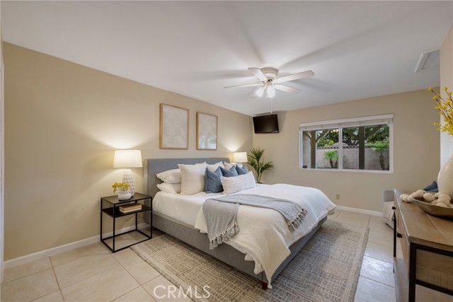 7390 Blackhawk Circle, Buena Park CA: https://media.crmls.org/medias/1b75fffe-07af-4505-85c7-63b92af8bb5f.jpg