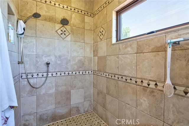Detail Gallery Image 31 of 75 For 31280 Pescado, Temecula,  CA 92592 - 7 Beds | 7/1 Baths