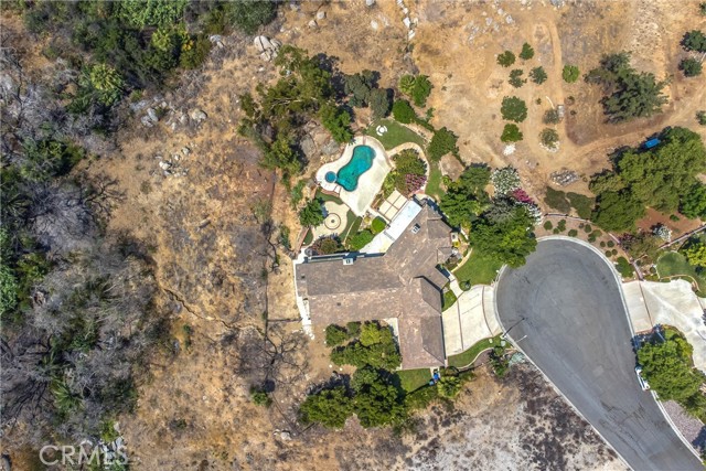 6966 Ranch View Road, Riverside CA: https://media.crmls.org/medias/1b76fc85-ed00-4262-be69-1fc0eb044469.jpg
