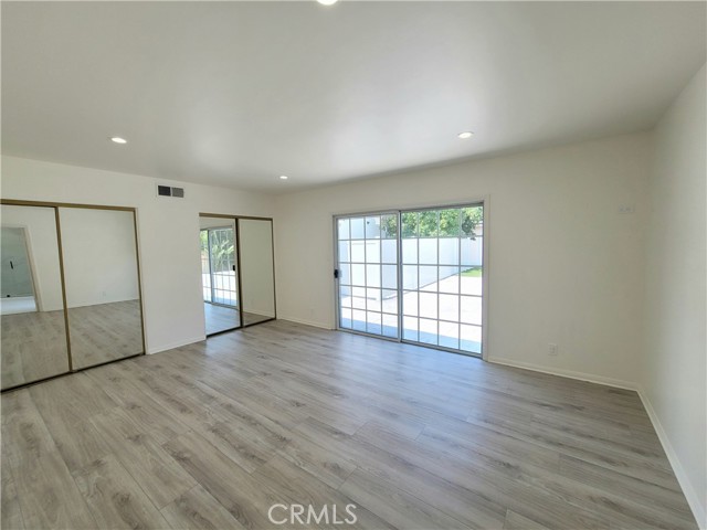 18001 Osborne Street, Sherwood Forest CA: https://media.crmls.org/medias/1b771471-ff94-4b52-9a48-0c723ca31261.jpg