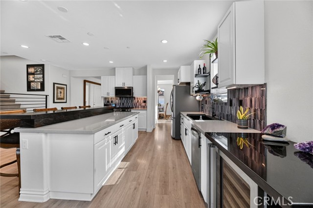 Detail Gallery Image 16 of 75 For 36275 Firelight, Wildomar,  CA 92595 - 5 Beds | 3 Baths