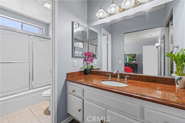 Detail Gallery Image 19 of 31 For 9158 Van Nuys Bld #8,  Panorama City,  CA 91402 - 2 Beds | 3 Baths