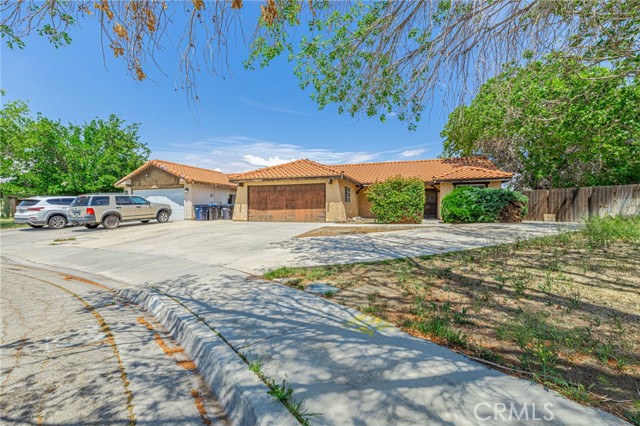 Detail Gallery Image 5 of 45 For 43046 21st St, Lancaster,  CA 93536 - 3 Beds | 2 Baths