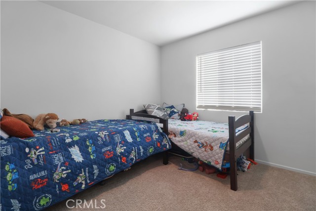 Detail Gallery Image 11 of 18 For 10292 Vanessa Ct, Adelanto,  CA 92301 - 4 Beds | 2/1 Baths