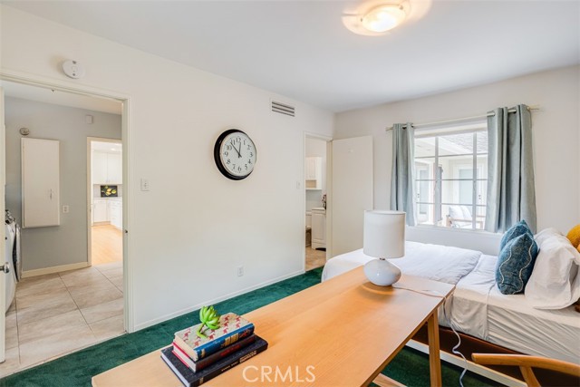 Detail Gallery Image 27 of 45 For 523 Meadows Dr., Glendale,  CA 91202 - 4 Beds | 4 Baths