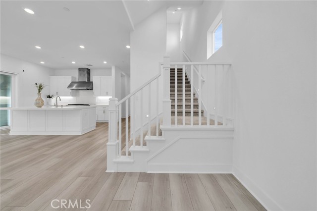 Detail Gallery Image 6 of 46 For 27216 Coyote Bush Ct, Valencia,  CA 91381 - 4 Beds | 5 Baths
