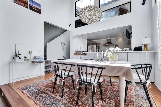 Detail Gallery Image 9 of 40 For 114 S Prospect #6,  Redondo Beach,  CA 90277 - 3 Beds | 2/1 Baths