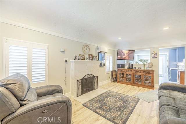 Detail Gallery Image 9 of 47 For 2548 E Washington, Carson,  CA 90810 - 2 Beds | 1 Baths