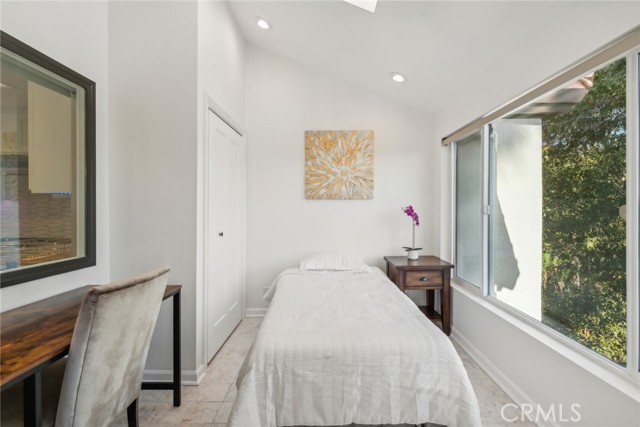 Detail Gallery Image 20 of 22 For 507 Morning Canyon Rd #11,  Corona Del Mar,  CA 92625 - 3 Beds | 2 Baths