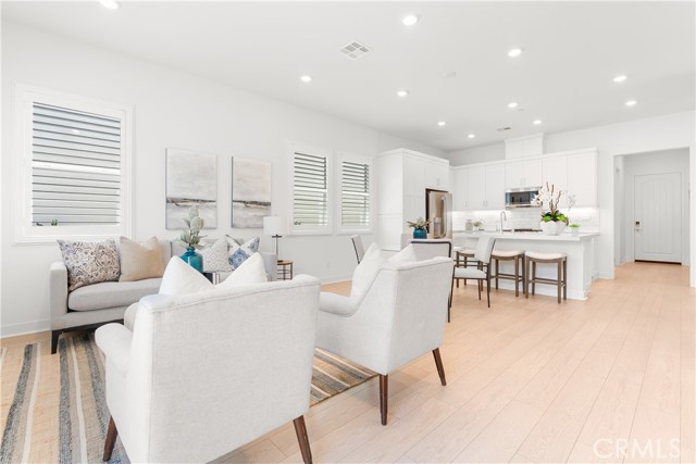 Detail Gallery Image 10 of 75 For 806 Sunrise Rd, Rancho Mission Viejo,  CA 92694 - 2 Beds | 2 Baths