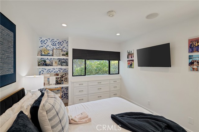 1820 Via Estudillo, Palos Verdes Estates, California 90274, 4 Bedrooms Bedrooms, ,3 BathroomsBathrooms,Residential,For Sale,Via Estudillo,SB24222260