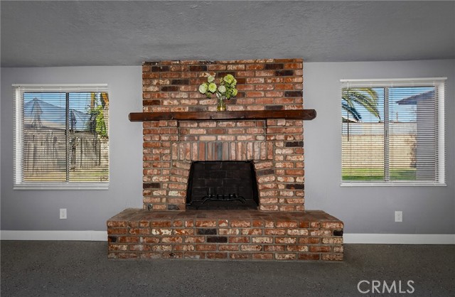 Detail Gallery Image 12 of 23 For 18206 Seville, Fontana,  CA 92335 - 3 Beds | 1 Baths