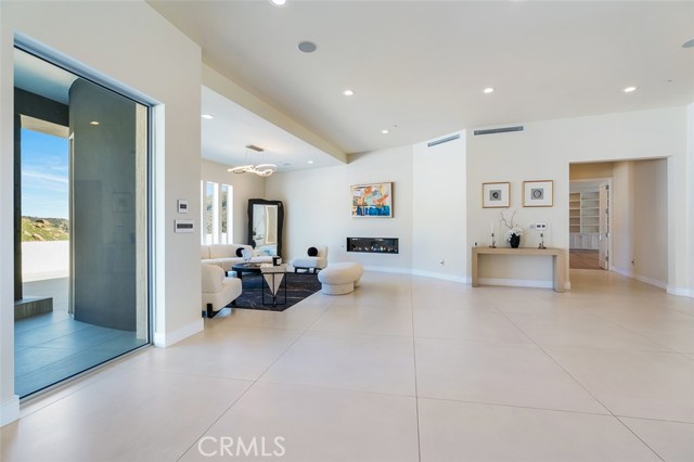 Detail Gallery Image 11 of 57 For 109 Buckskin Rd, Bell Canyon,  CA 91307 - 5 Beds | 5/1 Baths