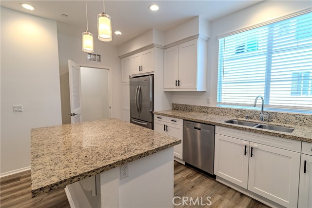 Detail Gallery Image 18 of 46 For 646 Savi, Corona,  CA 92878 - 3 Beds | 2/2 Baths