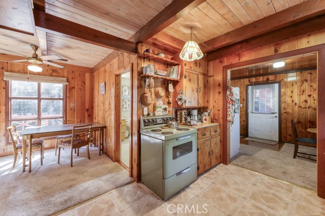 Detail Gallery Image 15 of 38 For 41391 Musick Dr, Shaver Lake,  CA 93664 - 2 Beds | 1 Baths