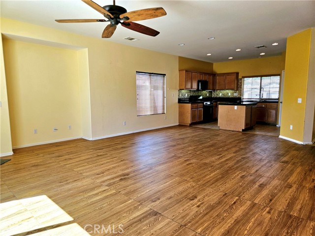 Detail Gallery Image 2 of 26 For 64313 Pyrenees Ave, Desert Hot Springs,  CA 92240 - 3 Beds | 2 Baths