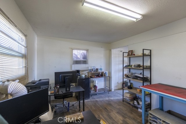 42052 3rd Street, Lancaster, California 93535, ,Commercial Lease,For Rent,42052 3rd Street,CRBB24251746