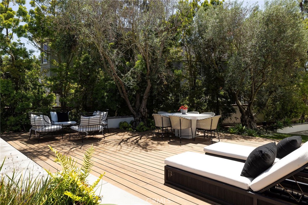 MLS #OC25140282 img 44