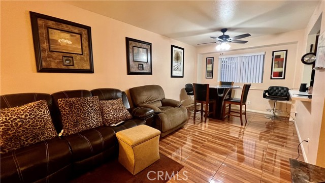 Detail Gallery Image 9 of 40 For 6350 Gage Ave #209,  Bell Gardens,  CA 90201 - 2 Beds | 2 Baths
