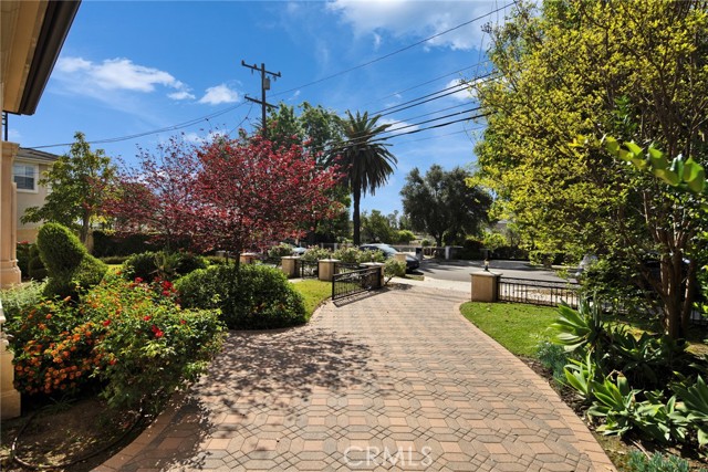 Detail Gallery Image 5 of 73 For 315 E Camino Real Ave., Arcadia,  CA 91006 - 5 Beds | 6 Baths