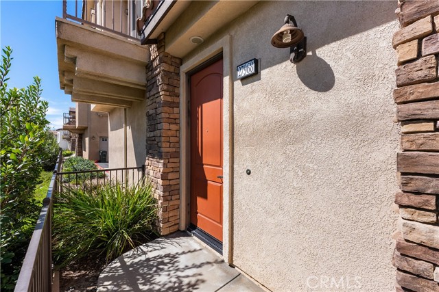 Detail Gallery Image 9 of 28 For 27968 Avalon, Canyon Country,  CA 91351 - 2 Beds | 2 Baths
