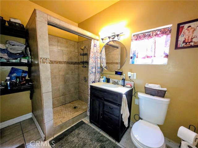 5323 Latham, Los Angeles CA: https://media.crmls.org/medias/1b7f2b70-ed8e-4fe8-97ce-5becf128a849.jpg