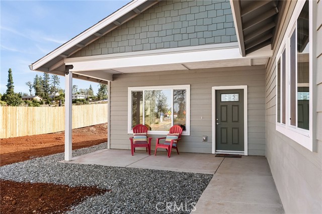 6078 Maxwell, Paradise CA: https://media.crmls.org/medias/1b7f6adc-ab97-4b1b-93b7-248d9d2fb88e.jpg