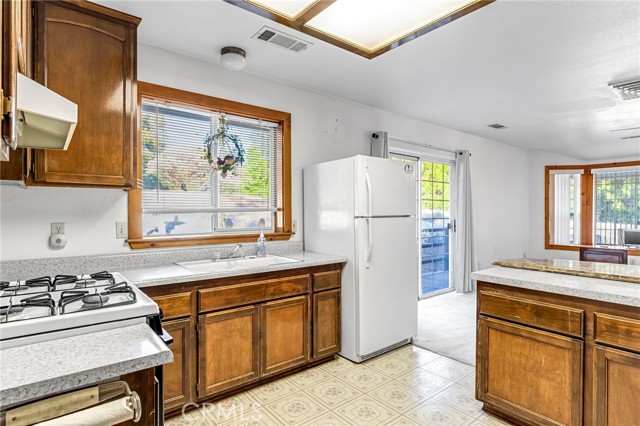 MLS #FR25261036 image #34