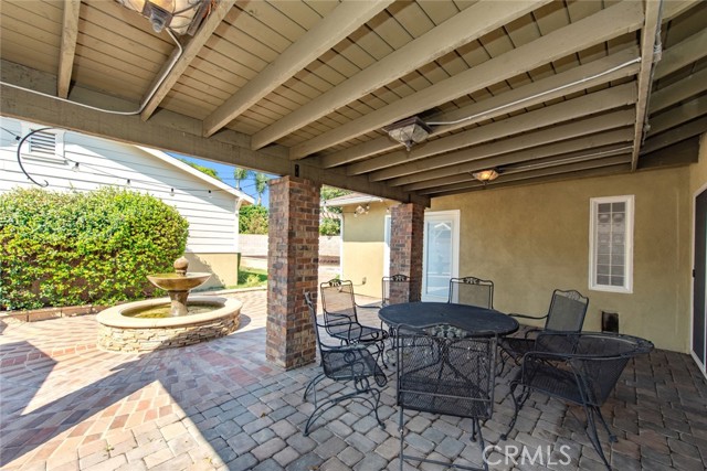 2645 E Walnut Avenue, Orange CA: https://media.crmls.org/medias/1b8024db-9122-4797-8024-a501c4d1605b.jpg
