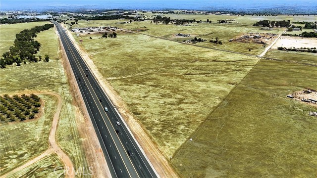 5112 Power House Hill Road, Oroville CA: https://media.crmls.org/medias/1b804a02-b6a8-4165-a072-8c267579d1af.jpg