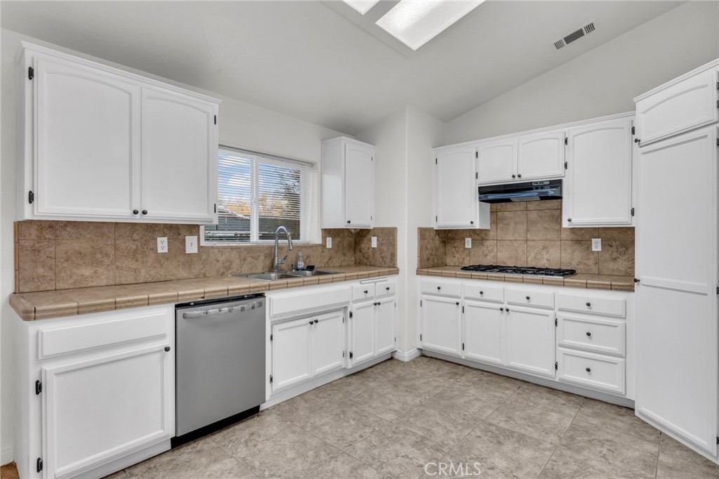 MLS #IV25244634 image #6