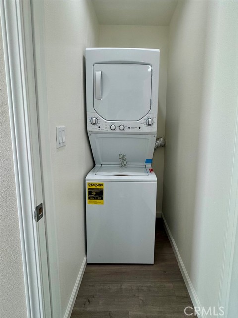 13929 Aztec Street, Sylmar CA: https://media.crmls.org/medias/1b808f46-e3f9-4927-9f45-d6fff4f83fad.jpg