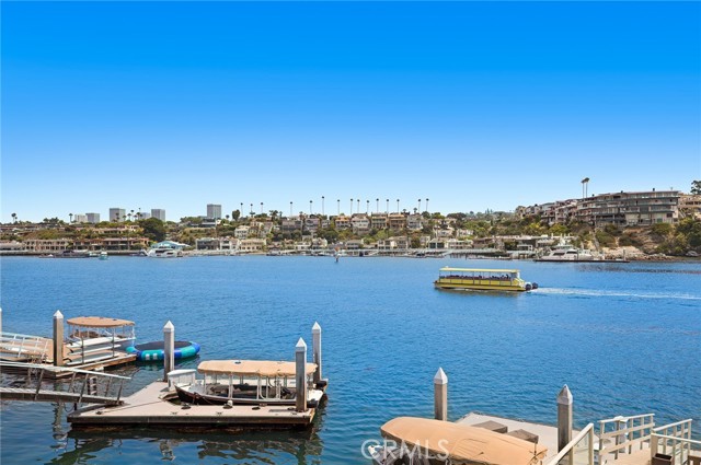 2238 Channel Road, Newport Beach CA: https://media.crmls.org/medias/1b80c570-be75-4d18-878a-4f98b79eeca9.jpg