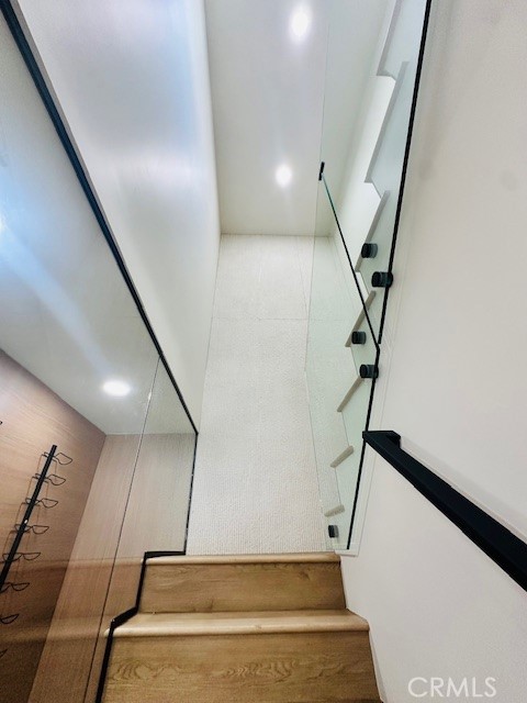 Detail Gallery Image 38 of 56 For 2440 Ostrom, Long Beach,  CA 90815 - 4 Beds | 3 Baths