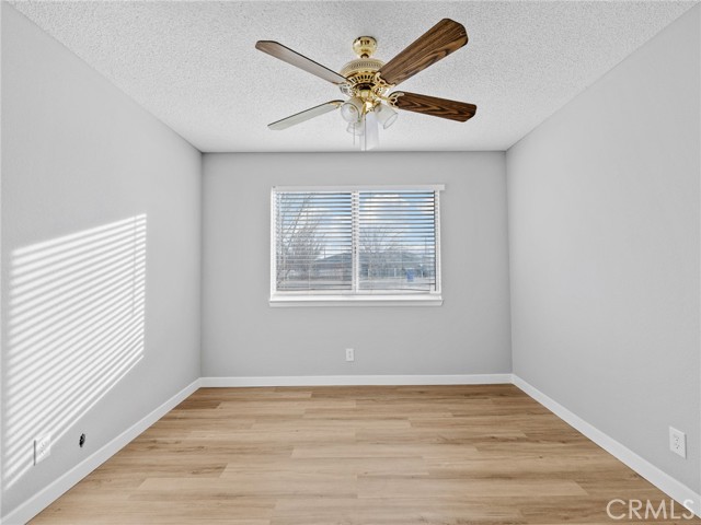 Detail Gallery Image 14 of 30 For 15394 Ute, Apple Valley,  CA 92307 - 3 Beds | 2 Baths