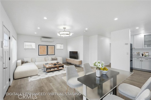 Detail Gallery Image 5 of 32 For 833 E Acacia, Glendale,  CA 91205 - 3 Beds | 2 Baths