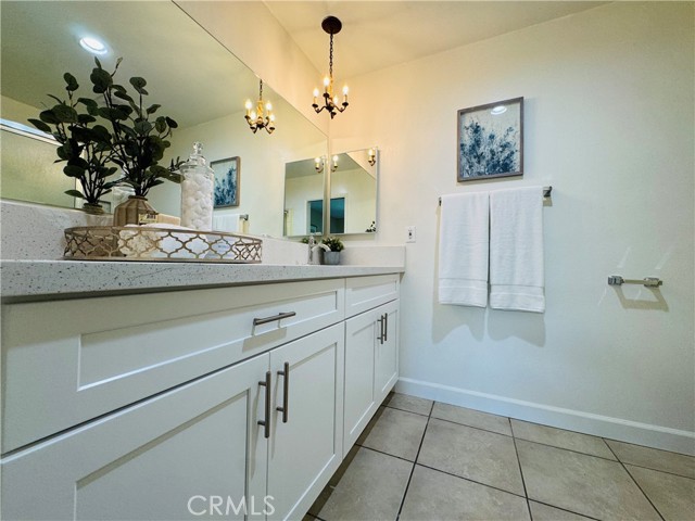 Detail Gallery Image 14 of 22 For 1881 Mitchell Ave #8,  Tustin,  CA 92780 - 3 Beds | 2 Baths