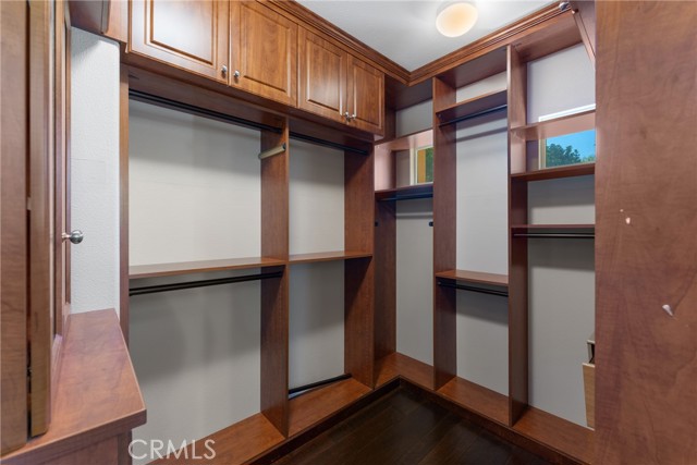 MLS #OC25229086 image #27