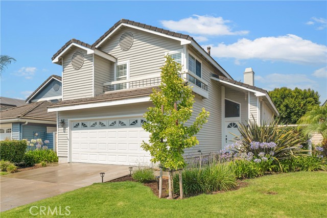 Detail Gallery Image 1 of 1 For 4445 Appleglen Ct, Moorpark,  CA 93021 - 3 Beds | 2/1 Baths