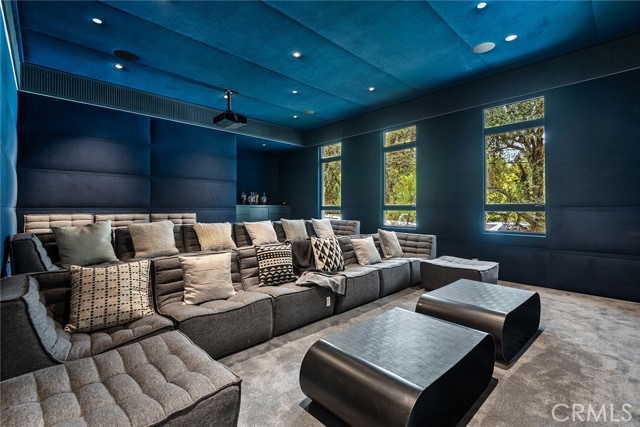 Detail Gallery Image 22 of 44 For 5373 Jed Smith Rd, Hidden Hills,  CA 91302 - 7 Beds | 8/2 Baths