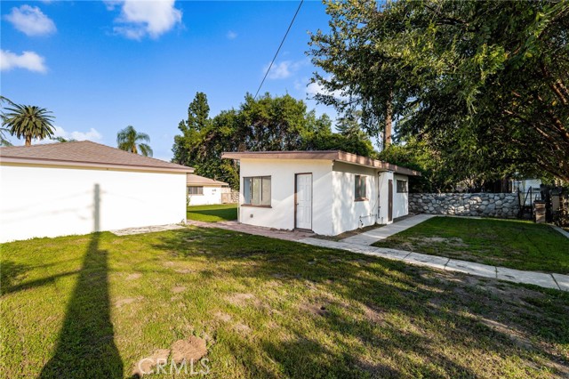 Detail Gallery Image 31 of 46 For 3024 Pine, Riverside,  CA 92501 - 3 Beds | 2 Baths