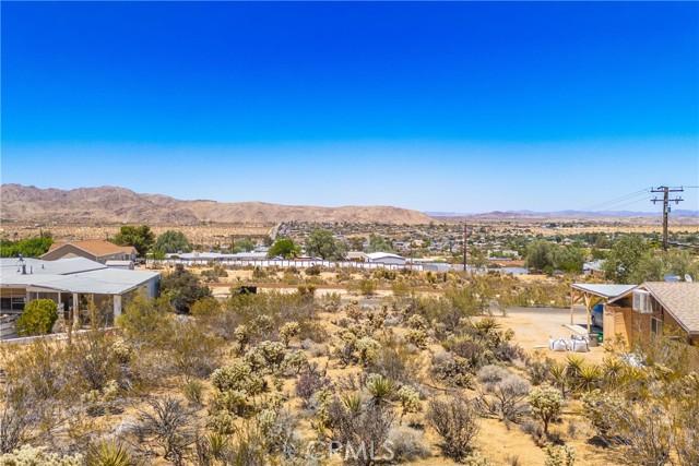 Detail Gallery Image 39 of 52 For 61721 Sunburst Cir, Joshua Tree,  CA 92252 - 2 Beds | 2 Baths