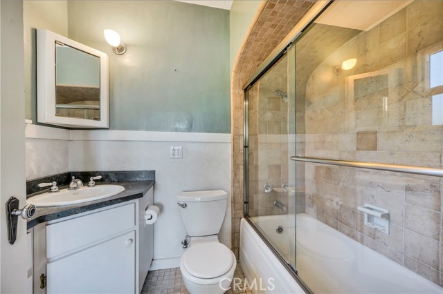 Detail Gallery Image 24 of 46 For 820 Fourth St, Lakeport,  CA 95453 - 4 Beds | 2/1 Baths