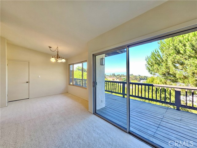 11 Oaktree Lane, Rolling Hills Estates, California 90274, 4 Bedrooms Bedrooms, ,3 BathroomsBathrooms,Residential,Sold,Oaktree,SB23136436