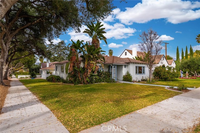 Detail Gallery Image 5 of 36 For 524 W Fern Ave, Redlands,  CA 92373 - 2 Beds | 1/1 Baths