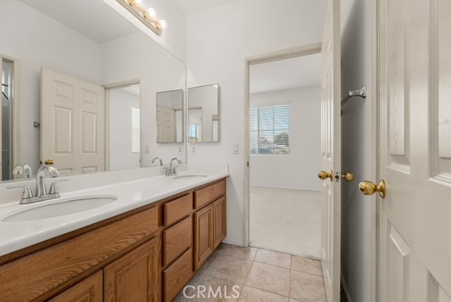 Detail Gallery Image 32 of 44 For 2828 Augusta, Santa Ana,  CA 92706 - 5 Beds | 4 Baths