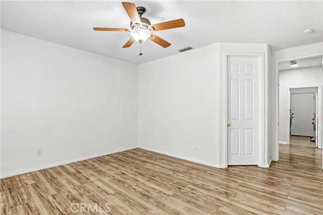 9209 Rosecut Court, Sacramento CA: https://media.crmls.org/medias/1b8b4da0-788b-4b08-aed9-35d2ebf52924.jpg